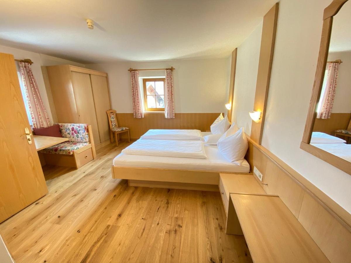 Lindnerhof Urlaub Am Bauernhof Hotell San Lorenzo di Sebato Exteriör bild